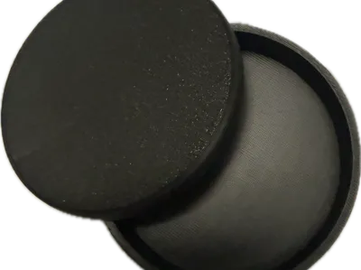 Round snap on dice container