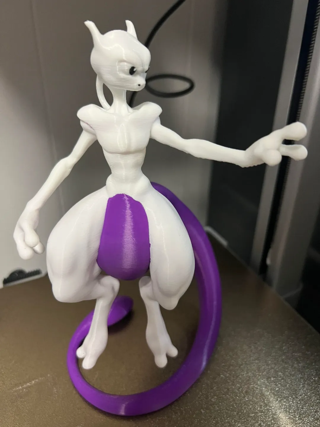 Mewtwo - Self supporting - Free 3D Print Model - MakerWorld