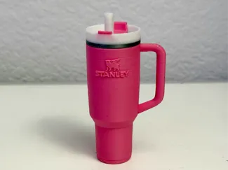 Stanley Tumbler Cup Keychain - No supports