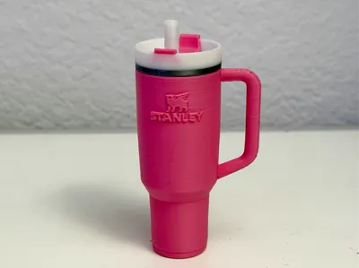 Stanley Tumbler Cup Keychain - No supports