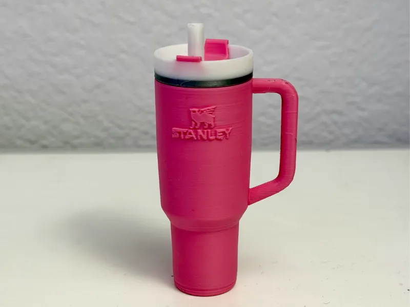Stanley Tumbler Cup Keychain - No supports