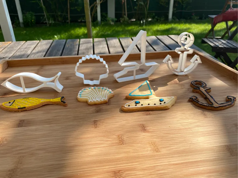 seaside cookie cutter 