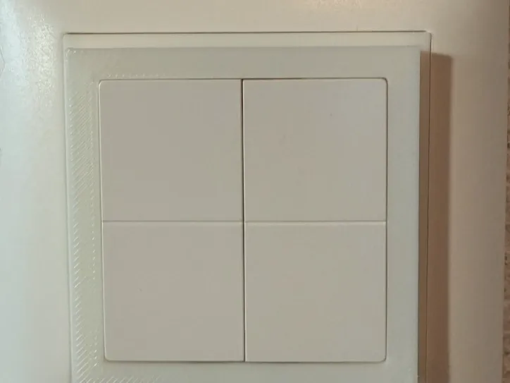 Shelly BLU Wall Switch 4 Rahmen