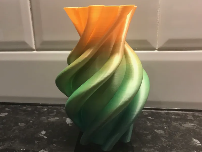 Helter Skelter vase