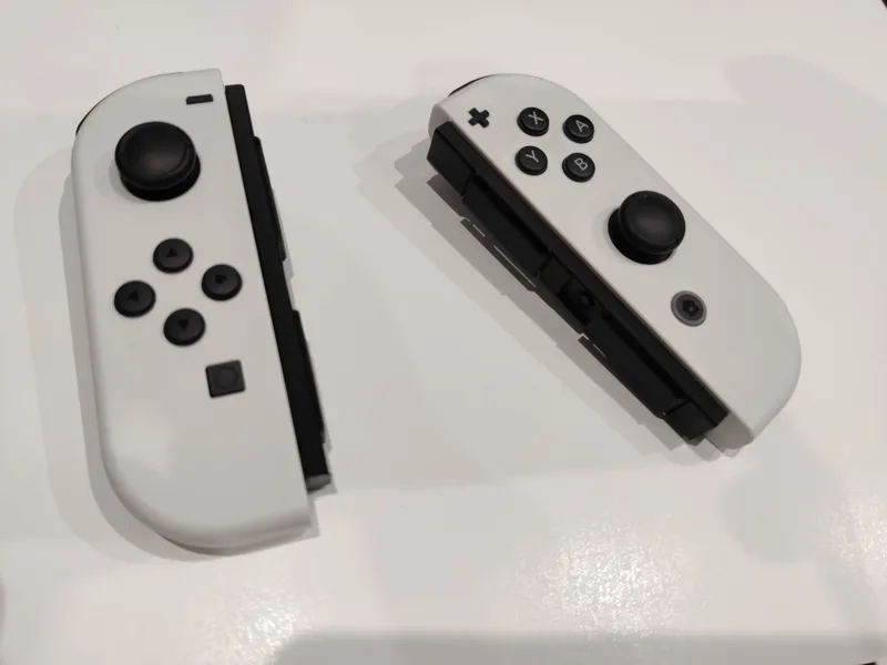 Low profile Joy-Con SL/SR paddles