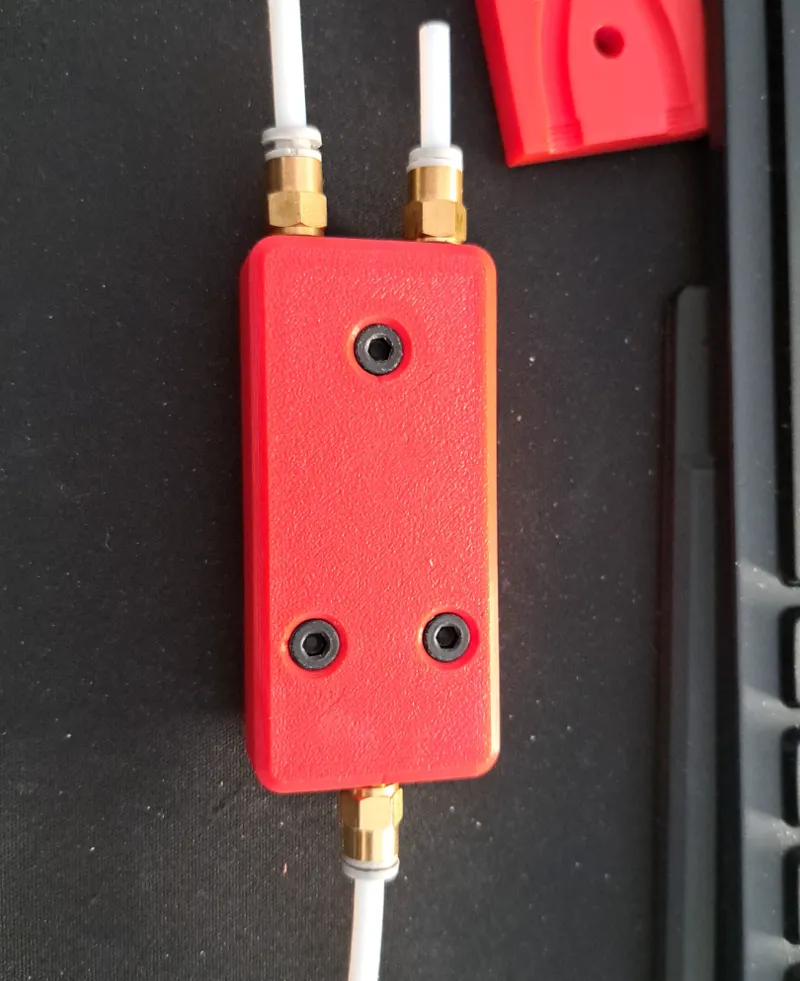 AMS splitter for use of external spool