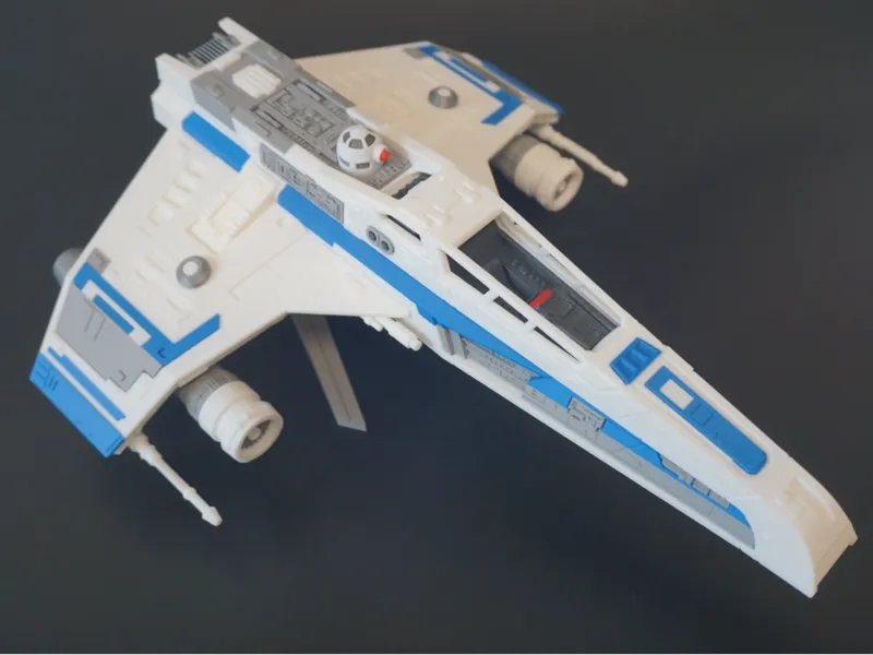 星球大战 E-Wing 战机