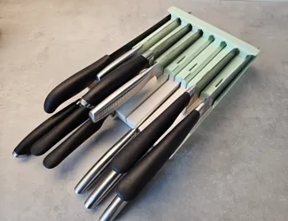 Knife Holder