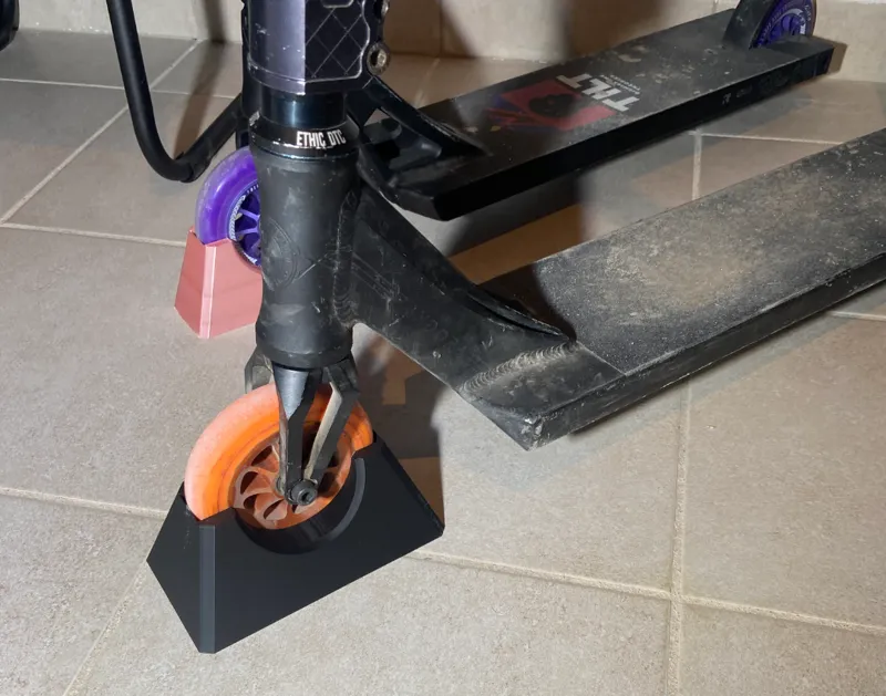 support trottinette freestyles roue 110mm/24 