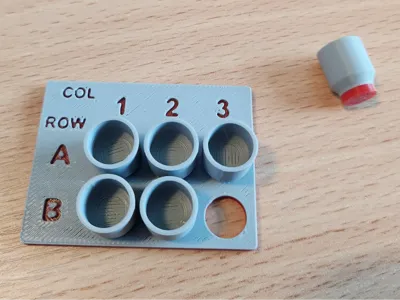 Small detachable cups on a plate (Parametric)