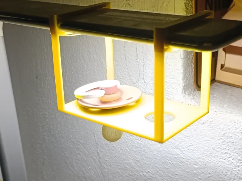Supporto per ricaricare ciucci per lampada v 2