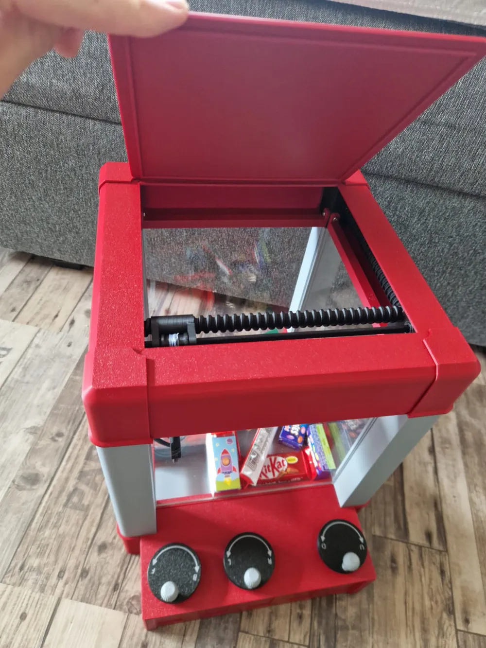 Miniatura de Máquina Garra - Modelo de impresión 3D gratuito - MakerWorld