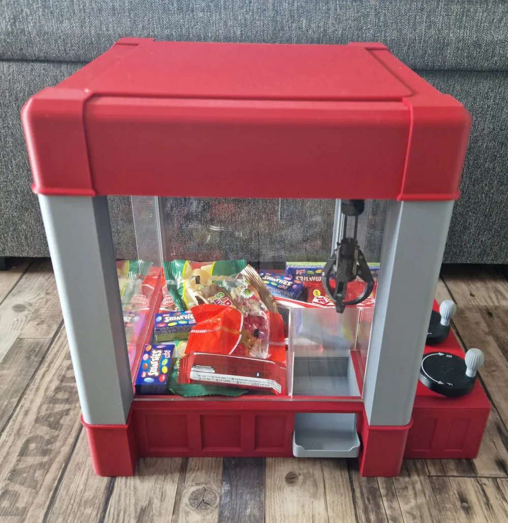 Miniatura de Máquina Garra - Modelo de impresión 3D gratuito - MakerWorld