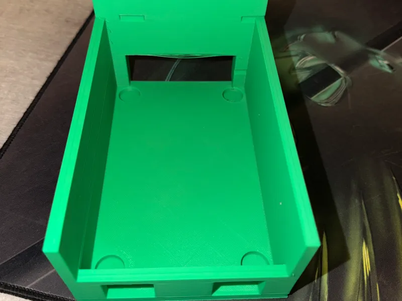 Ugreen DH2300 Wallmount