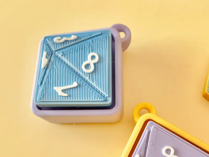 Dice 8— Fidget Clicker Keychains