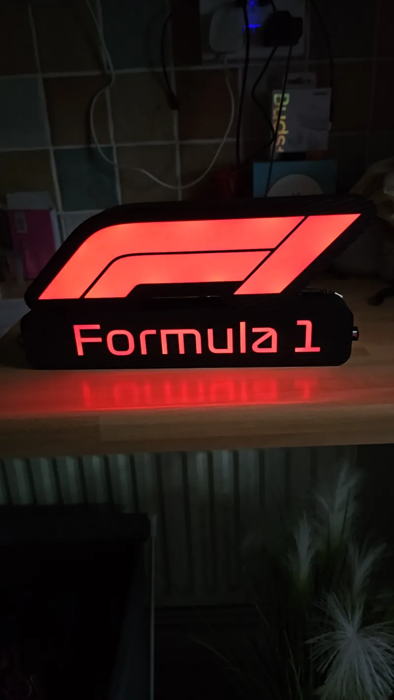 F1 and Formula 1 logo light box