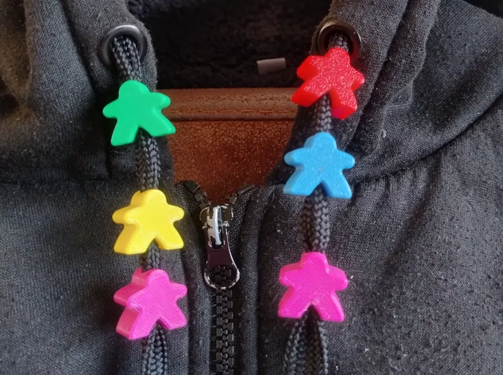 Meeple Drawstring Beads by Alwyn MakerWorld: Download Free 3D Models