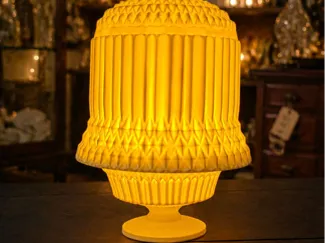 Vintage Indiana Glass Diamond Point Fairy Lamp Tea
