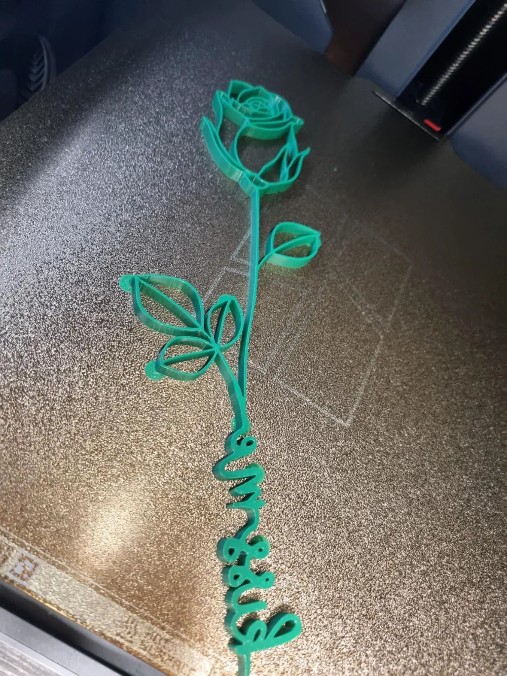 Rose with kiss me on stem by KLM - MakerWorld