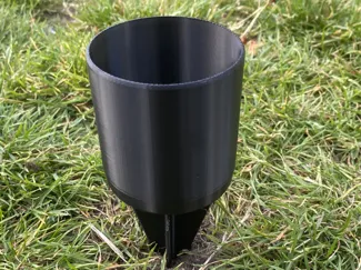 Grounded & Chill – The Spike-In Beer Holder