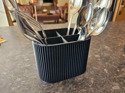 Cutlery Holder in Japandi Style