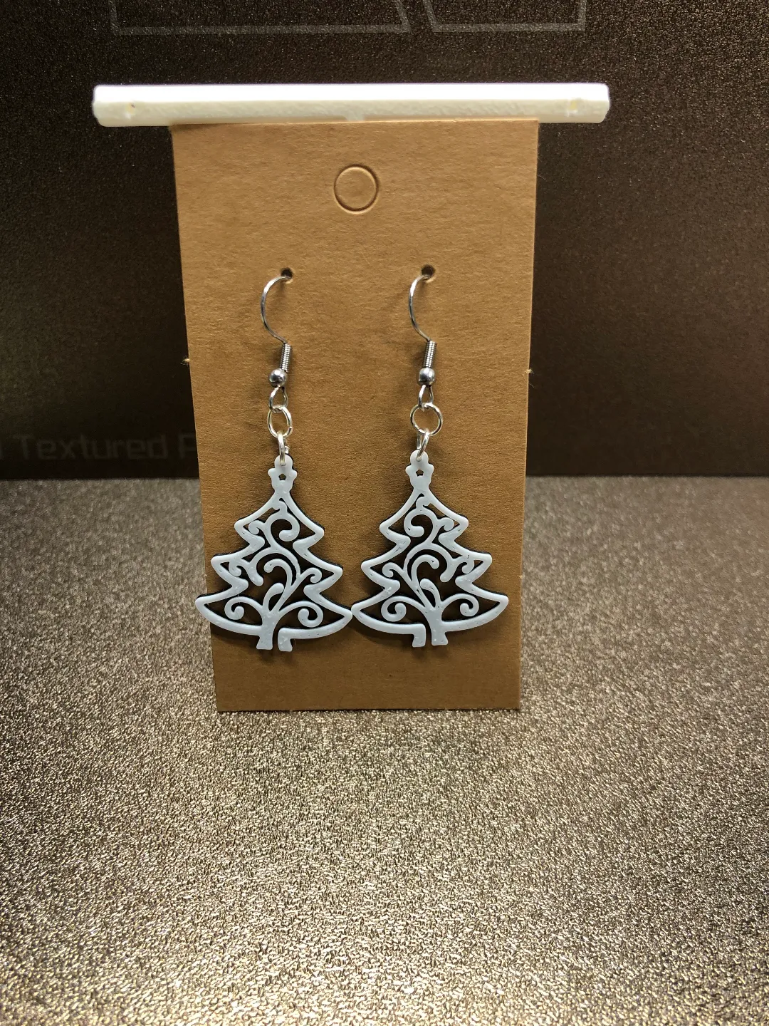 Christmas tree earrings no AMS view 4