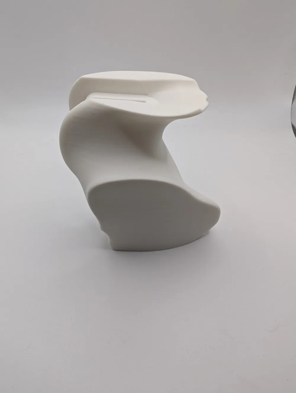 Ergonomic AR Grip - Free 3D Print Model - MakerWorld
