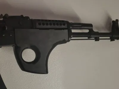 AKMSU Thumbhole Handguard