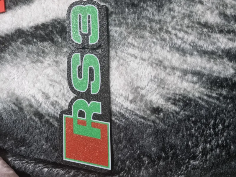 rs3 and rs6 wall plaques