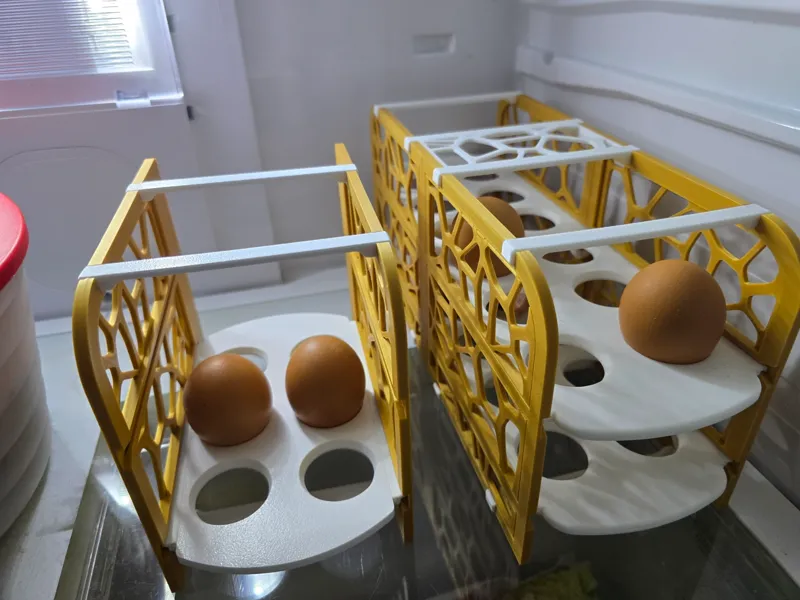 Egg Tray Holder - 6 or 12 eggs
