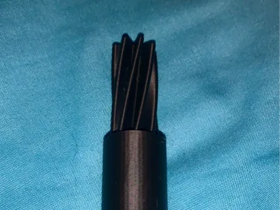 Cylindrical passthrough fidgit