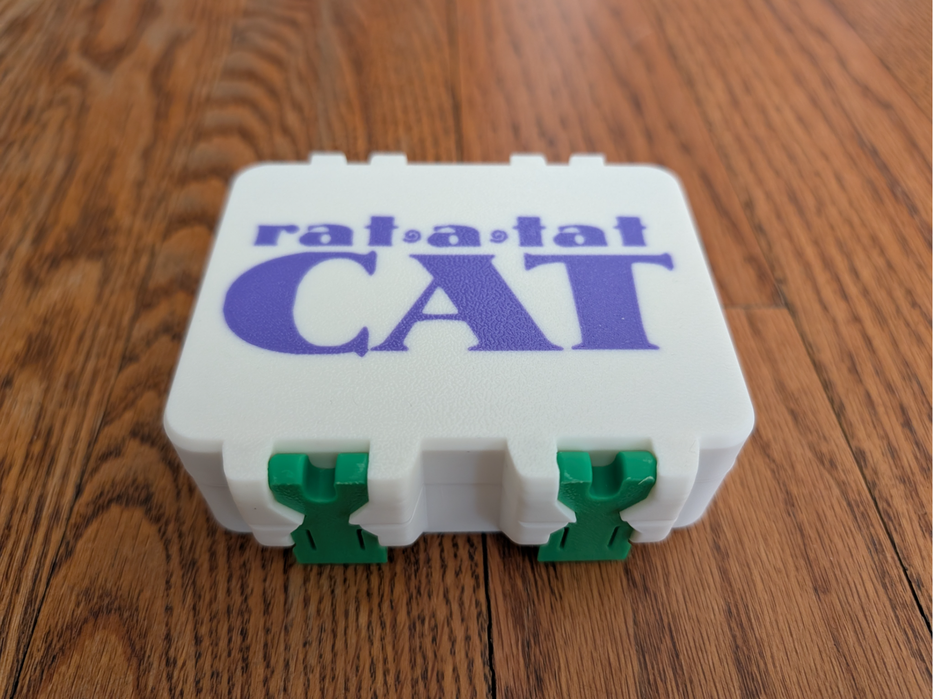 Rat-a-tat-cat Card Box - Snaplock