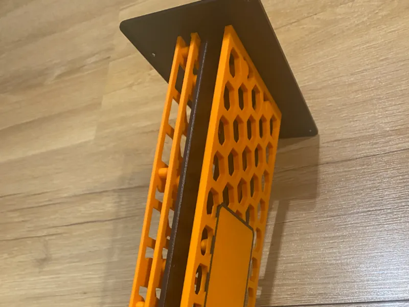 Be quiet!! Light Base 500  SSD and Gelid hub mount