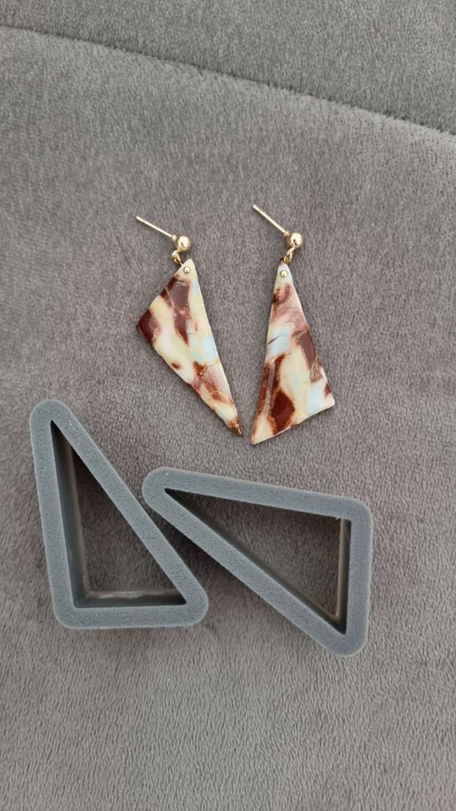 Triangle Earring Cutter view 2