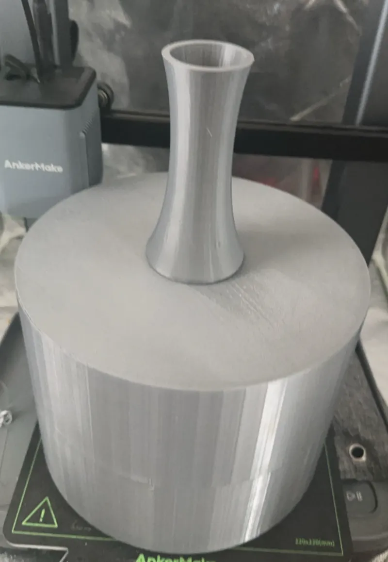 Filaments Dryer with Chimney Effect Airflow