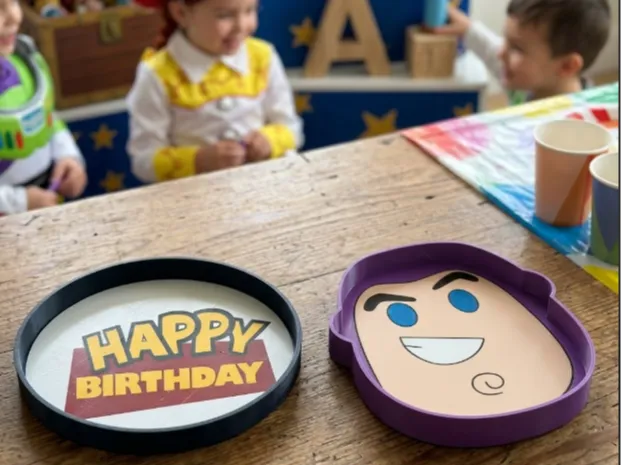 Toy Story დაბადების დღის საჭმლის ლანგრები
