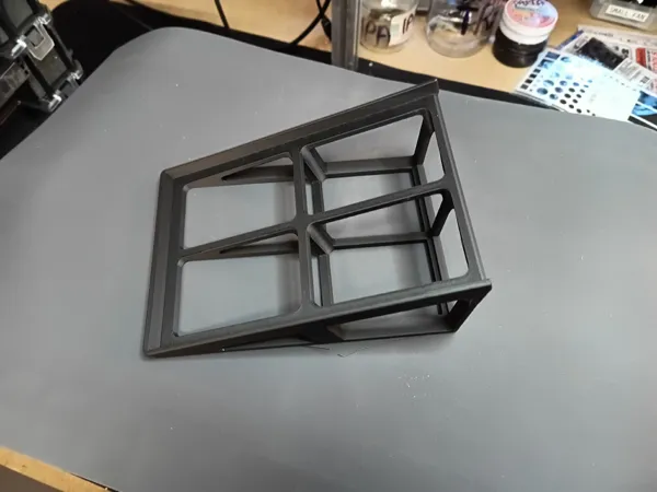 https://makerworld.bblmw.com/makerworld/model/USb6ef1f82da98b1/design/2026-01-04_0469250882f85.jpg