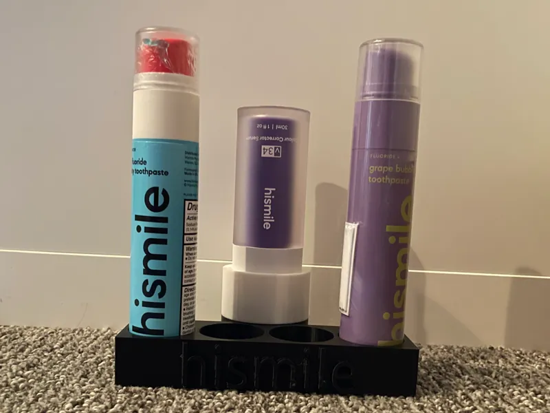 Hismile holder and organizer