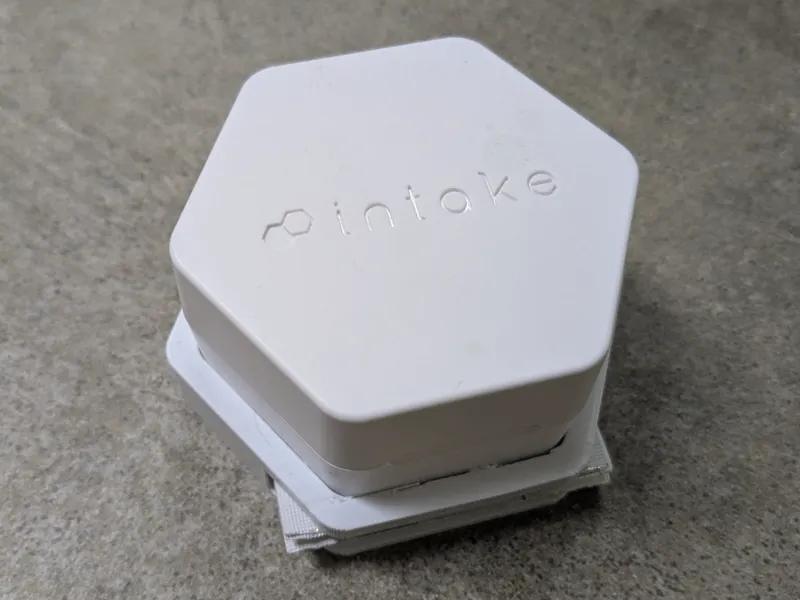Intake Breathe Snap Case for Micellar Water Pads