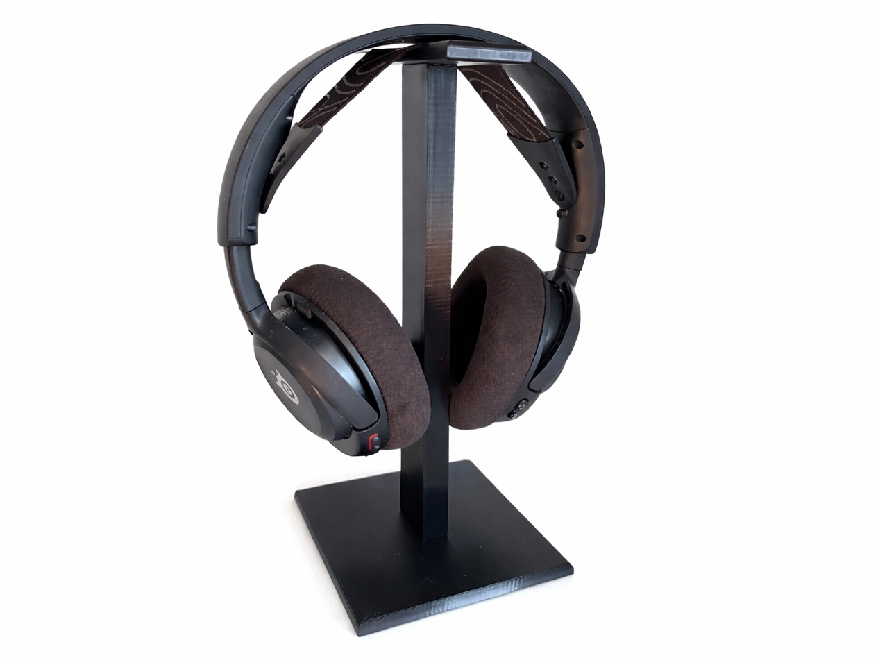 Minimalist & Stable Headset Stand