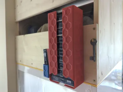 Modular wall mountable tissue 10 pack holder
