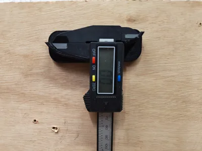 Caliper wall mount