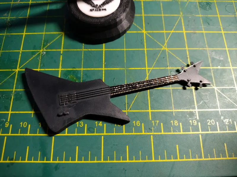 Dean Z Metalman Bass for Dummy 13