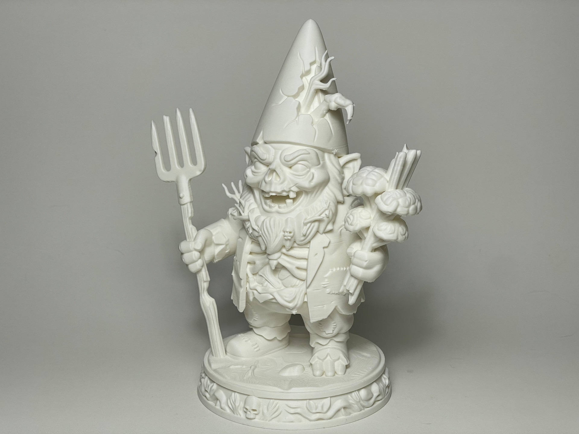 Gnarly Garden Gnome – Pitchfork Panic