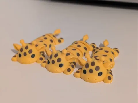 Mini Giraffe - Articulated Animal