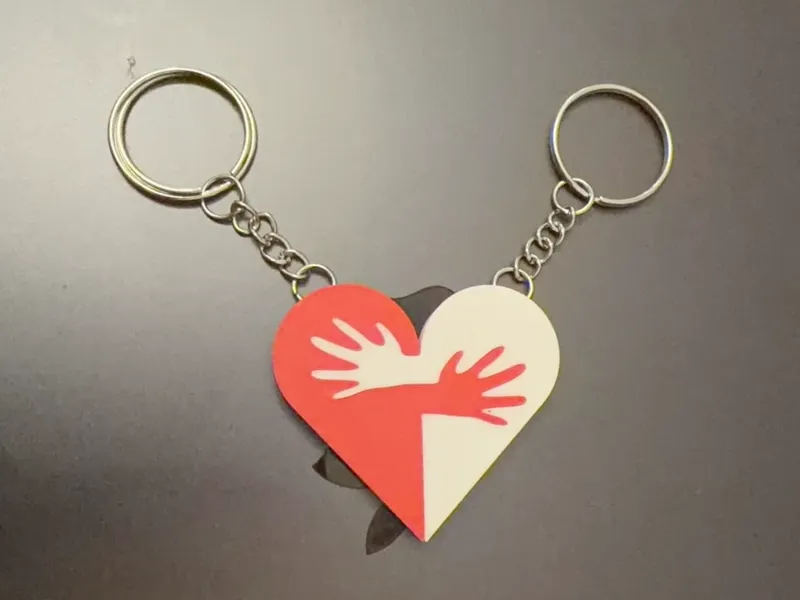 Valentine Gift Hug Heart Keychain