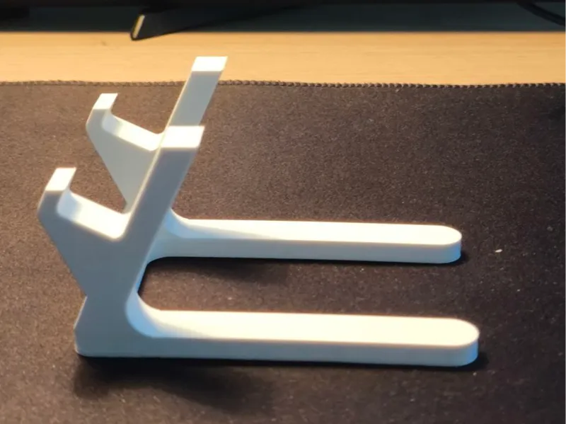Easy to Print Phone Holder (54min)