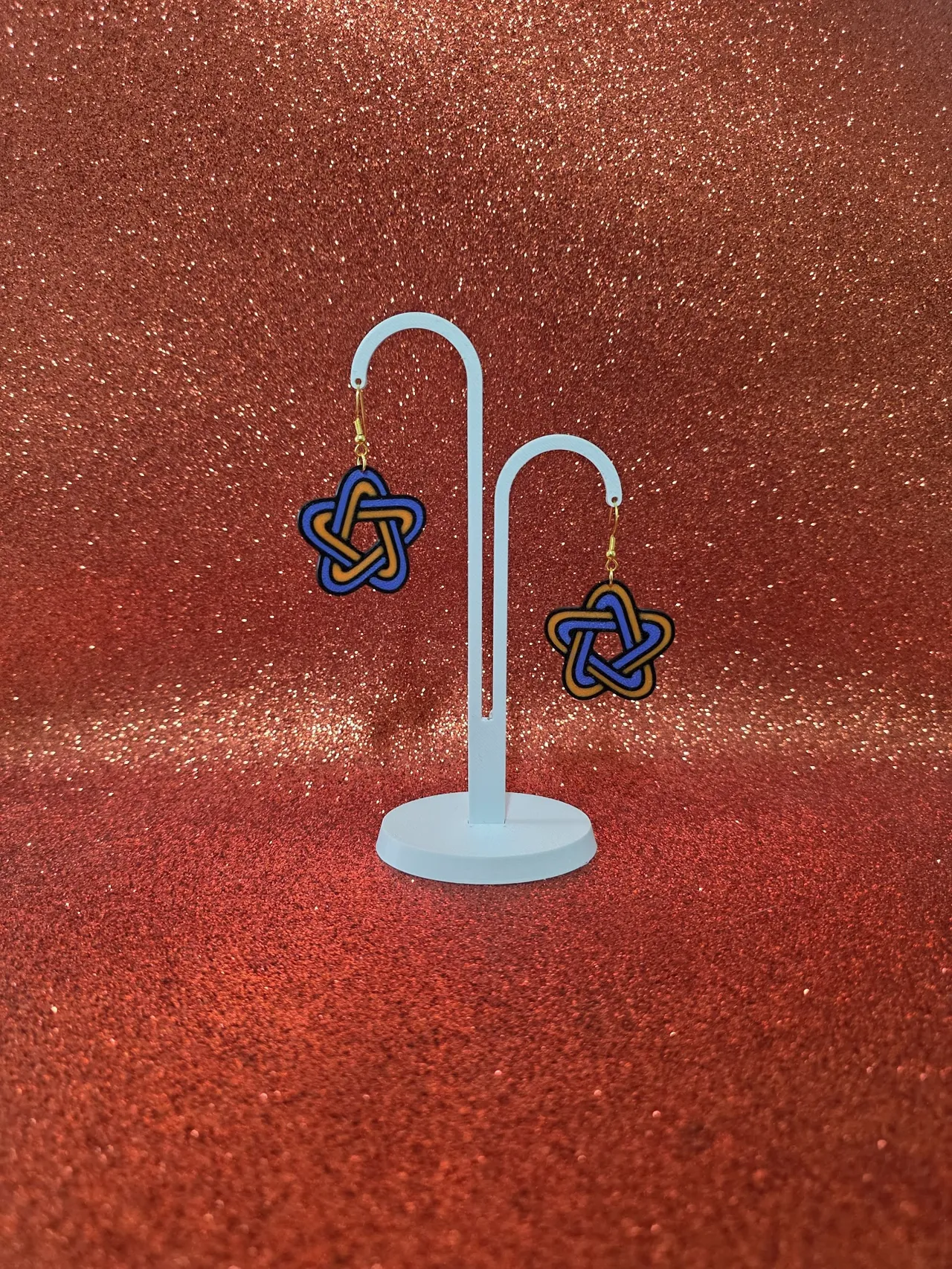 Star entanglement earrings view 3
