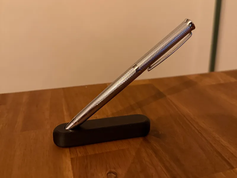 Minimalist Single Pen Holder 
