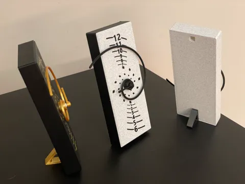 Golden Spiral Clock view 3